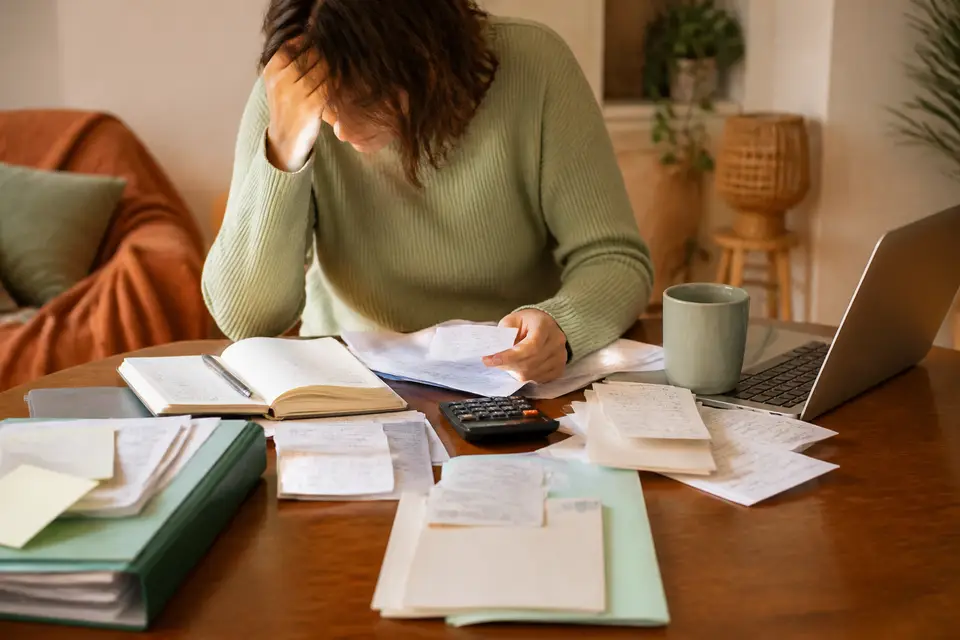 Comment gérer ses dettes et quelles solutions existent pour s'en sortir ?